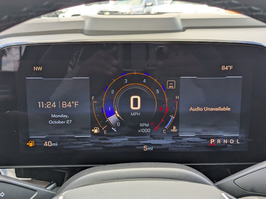 New 2025 Chevrolet Suburban Premier image 30