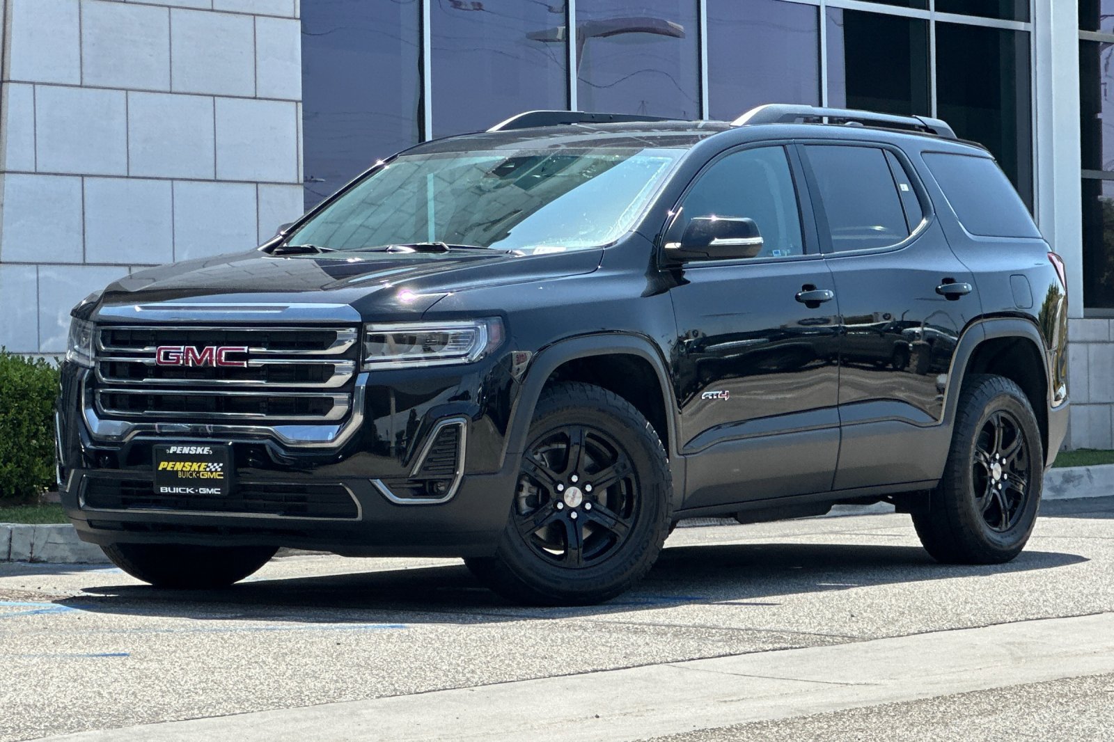 Certified 2023 GMC Acadia AT4 AWD/4WD image 8