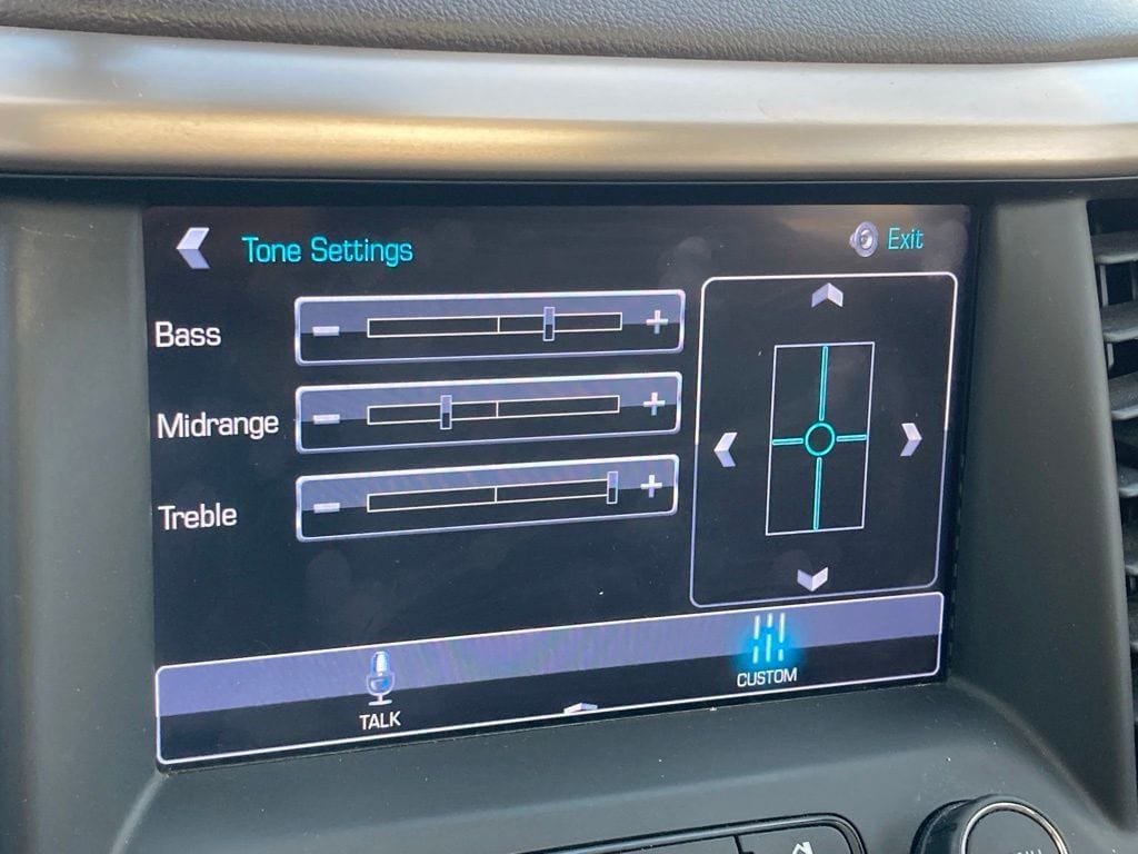 Used 2018 GMC Acadia Denali w/ Technology Package FWD image 24