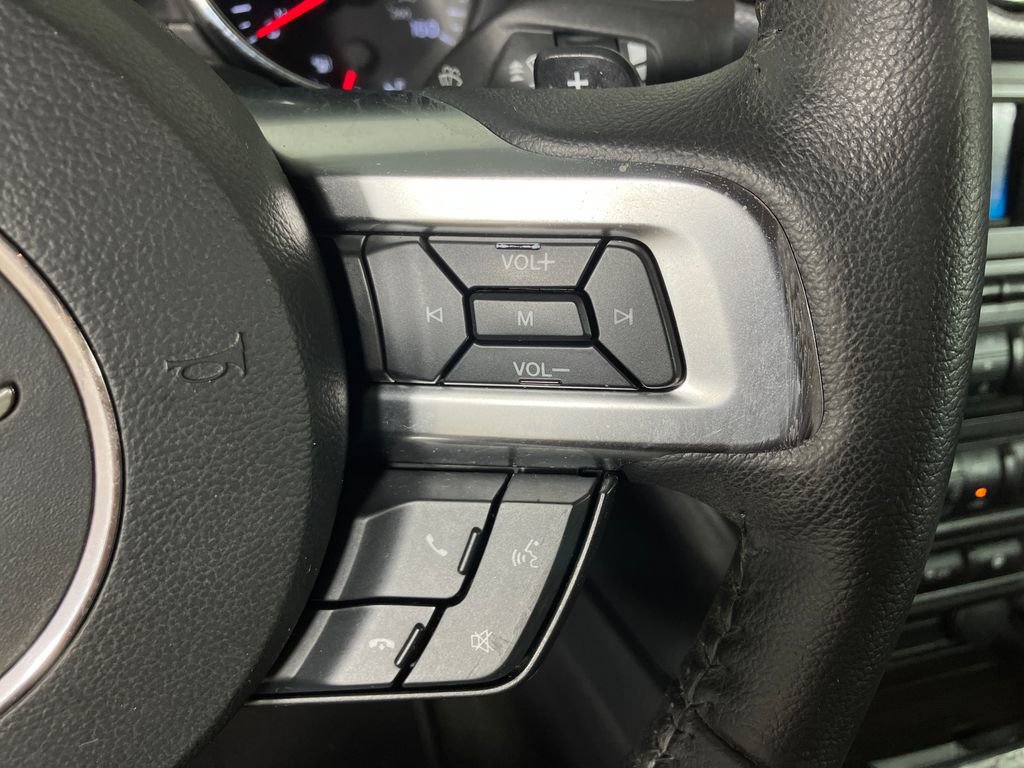 Certified 2016 Ford Mustang Coupe image 18