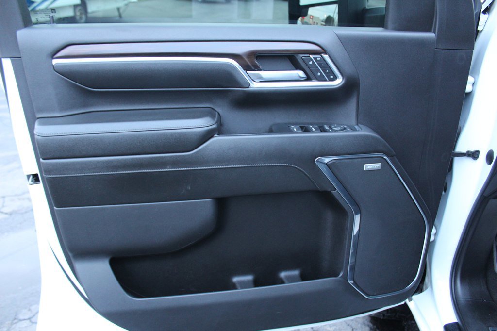 Used 2024 GMC Sierra 2500 SLT w/ SLT Convenience Package image 20