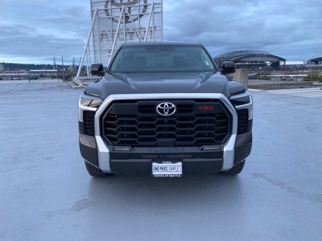 Used 2022 Toyota Tundra Limited w/ TRD Off-Road Package AWD/4WD image 3