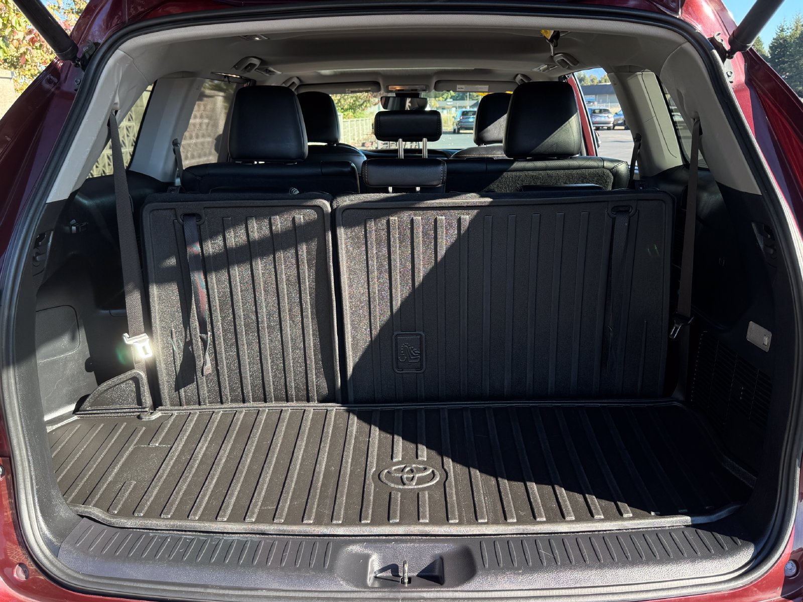 Used 2018 Toyota Highlander Limited AWD/4WD image 28