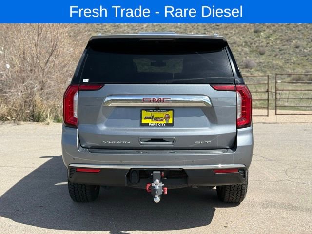Used 2022 GMC Yukon SLT w/ Max Trailering Package AWD/4WD image 4