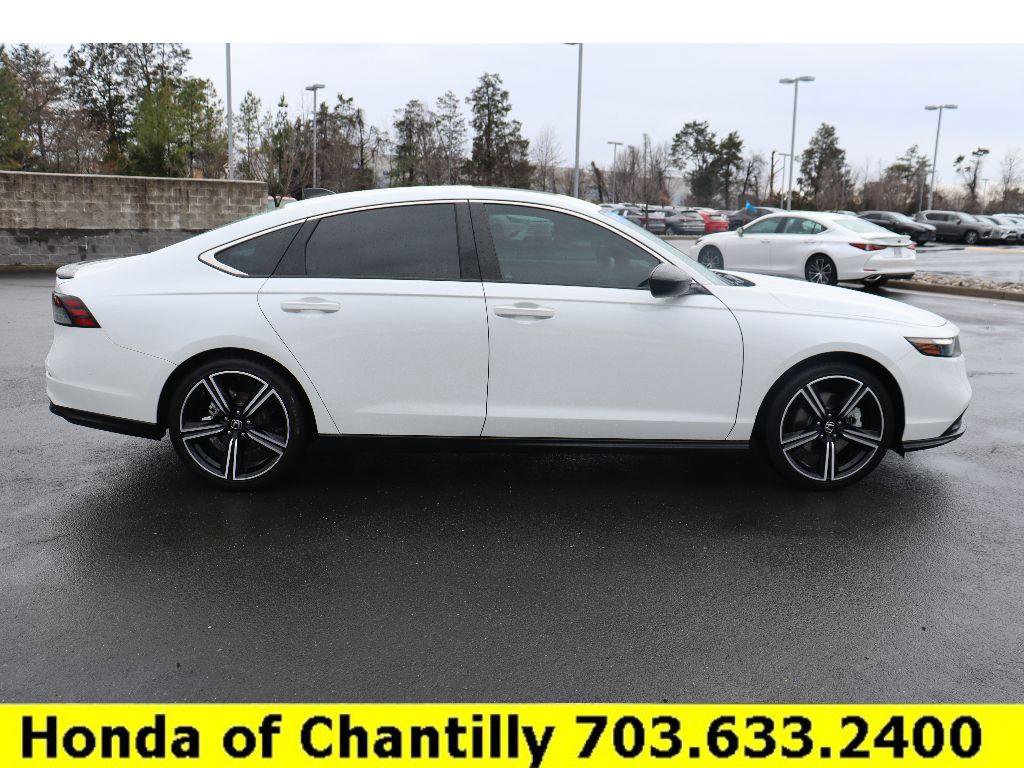 Certified 2024 Honda Accord Sport image 8