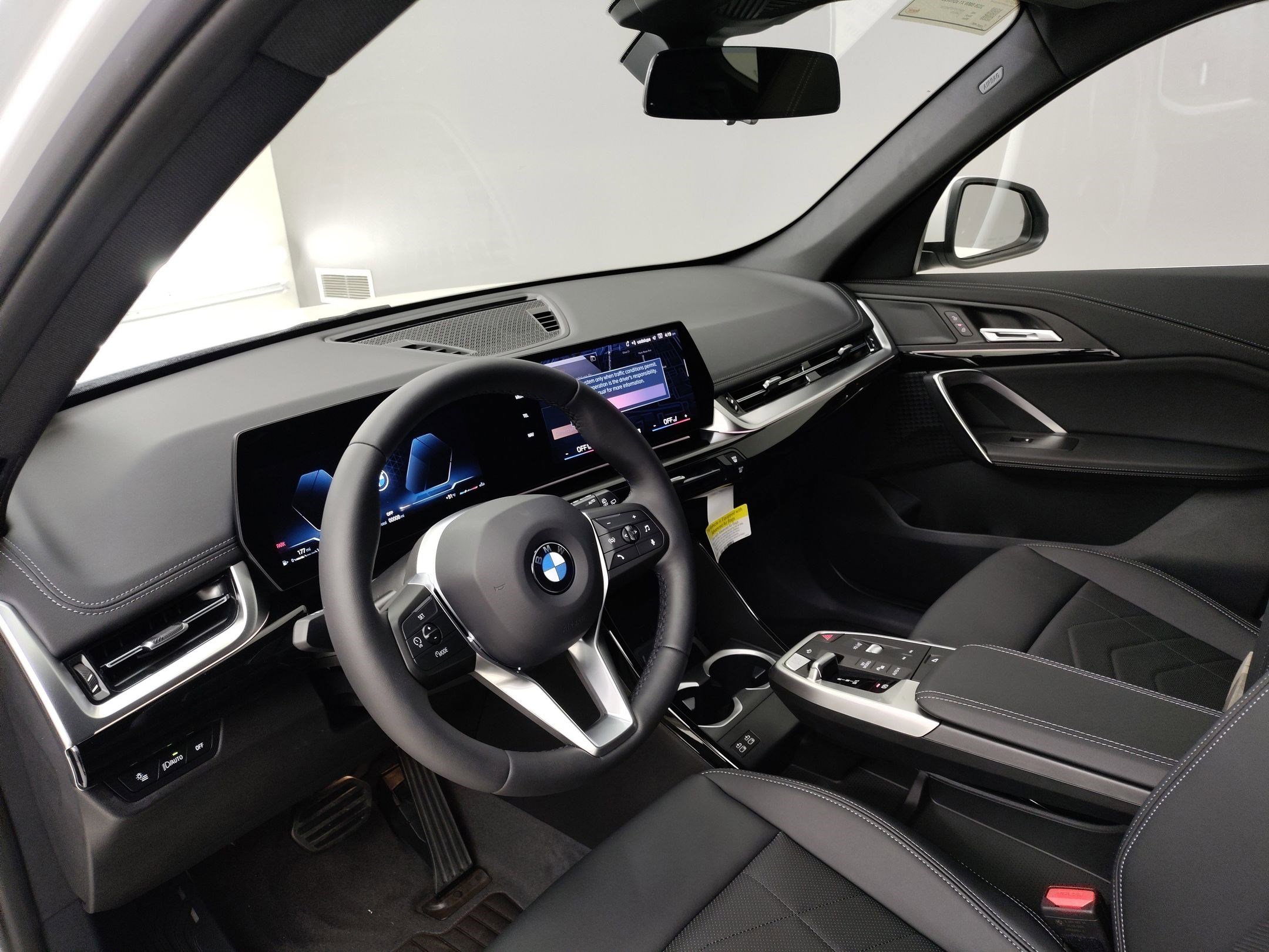 Used 2026 BMW X1 xDrive28i AWD/4WD image 14