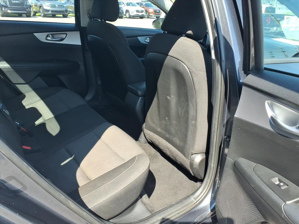 Used 2023 Kia Forte LXS image 12