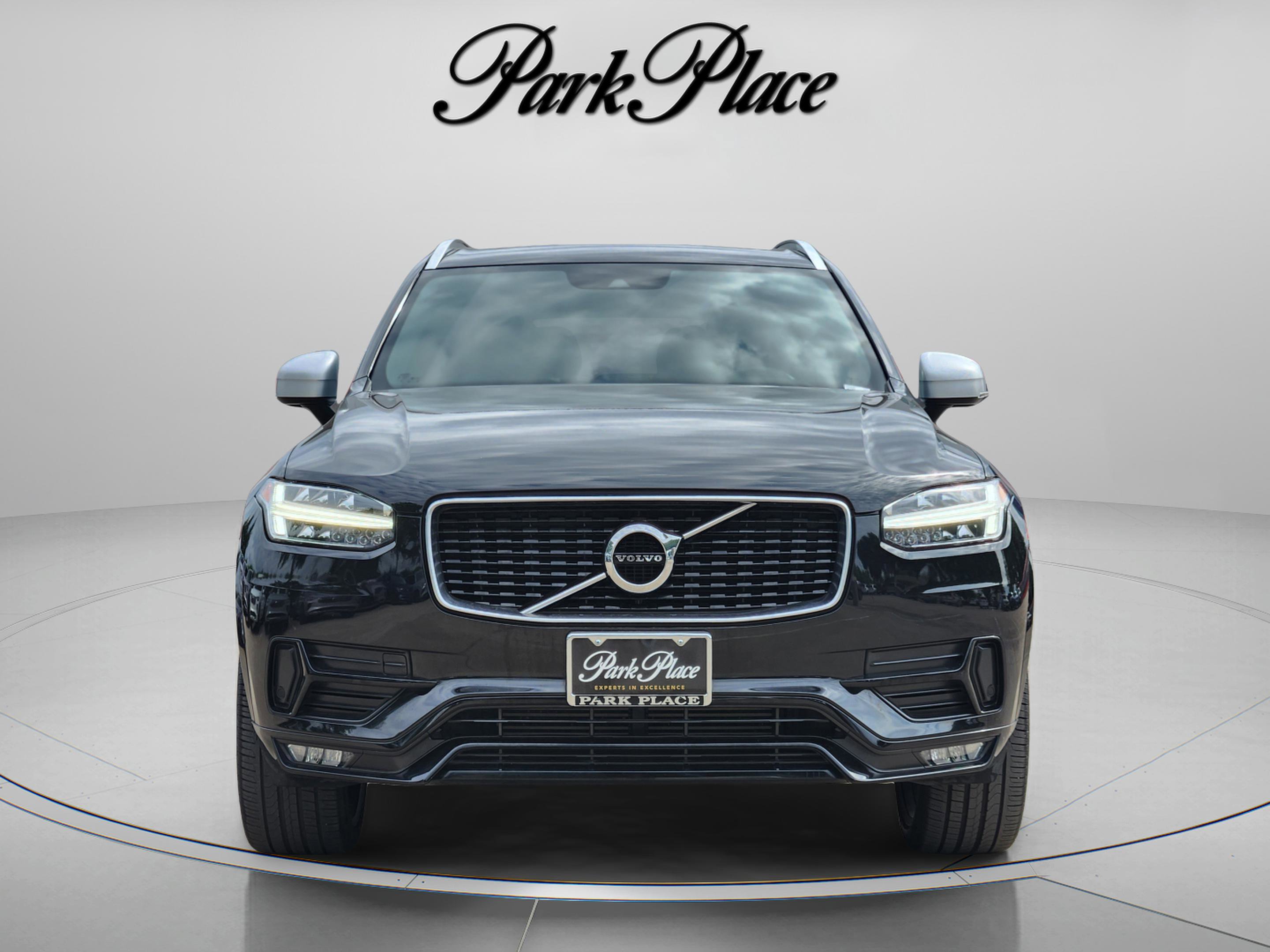 Used 2019 Volvo XC90 T5 R-Design AWD/4WD image 9