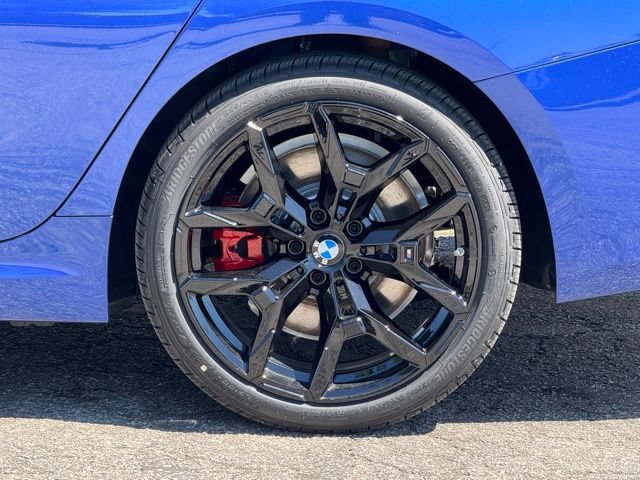 New 2026 BMW 330i xDrive Sedan w/ M Sport Package AWD/4WD image 3