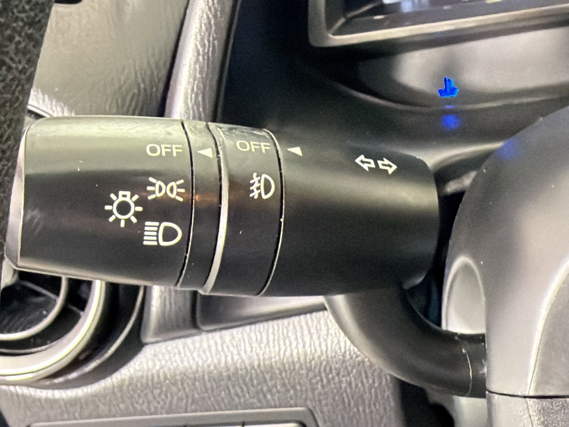 Used 2019 Toyota Yaris LE image 26