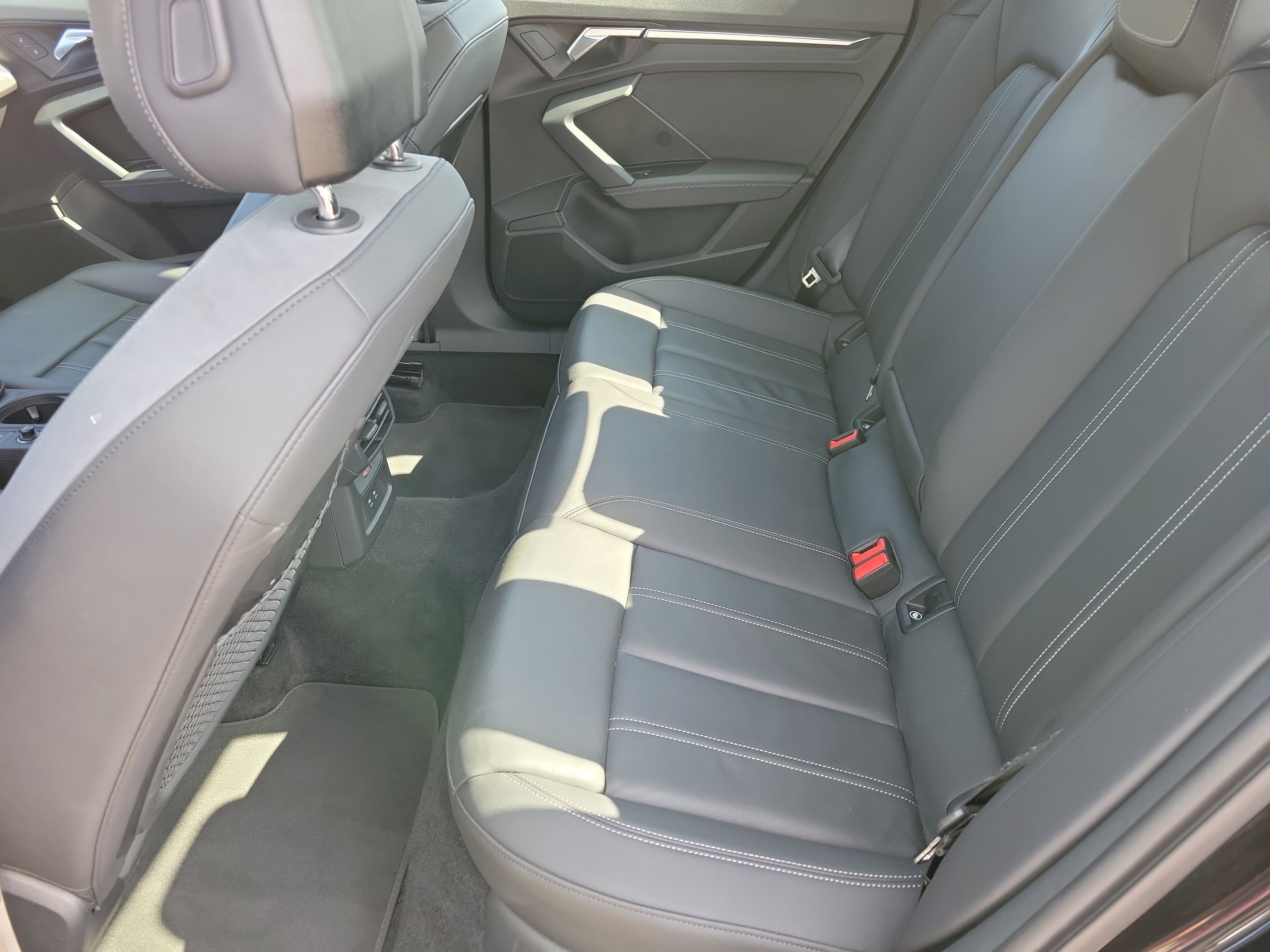 Used 2024 Audi A3 2.0T Premium image 9