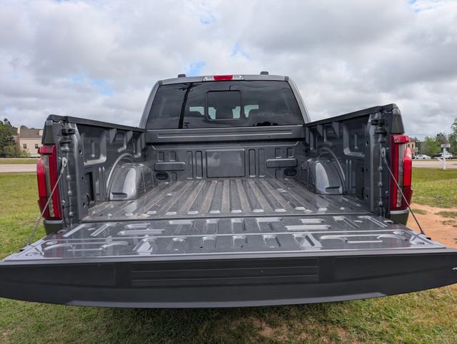 Used 2025 Ford F150 Lariat w/ Equipment Group 501A Mid image 28