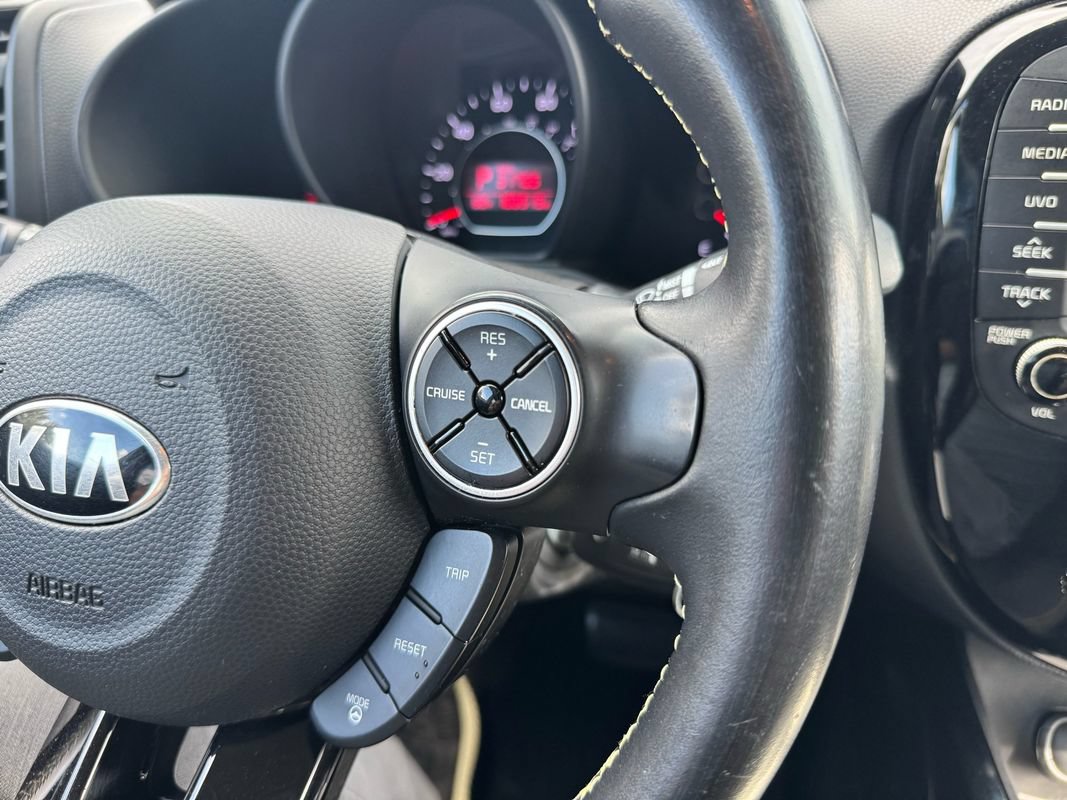 Used 2014 Kia Soul + w/ Audio Package FWD image 21