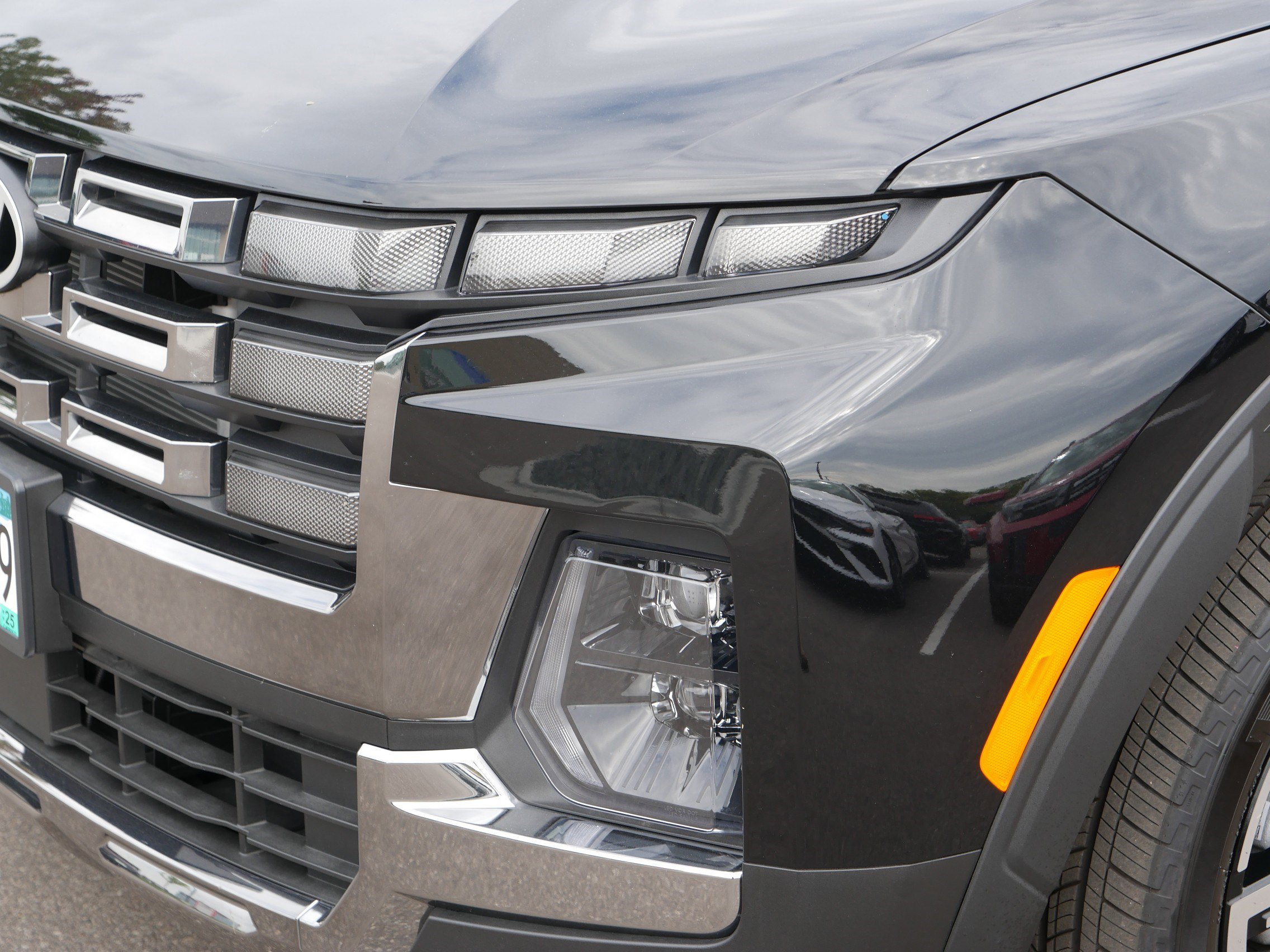 Used 2025 Hyundai Santa Cruz Limited image 16