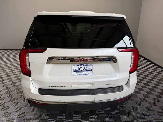 Used 2021 GMC Yukon SLT w/ SLT Premium Package image 10