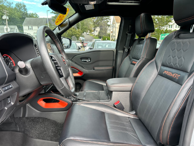 Certified 2024 Nissan Frontier PRO-4X w/ Pro Premium Package AWD/4WD image 10