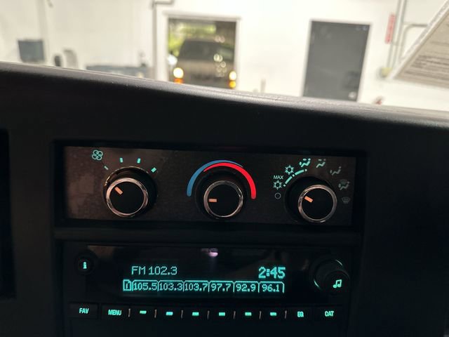 Used 2020 GMC Savana 2500 w/ Driver Convenience Package RWD image 20