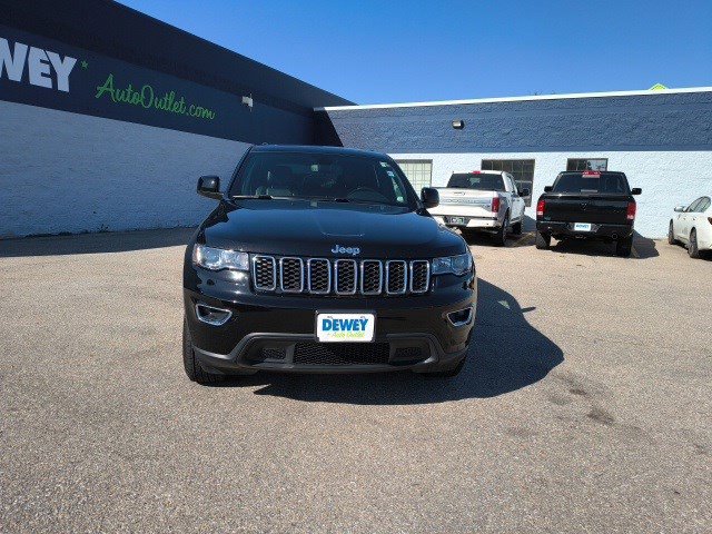 Used 2022 Jeep Grand Cherokee Laredo X image 8