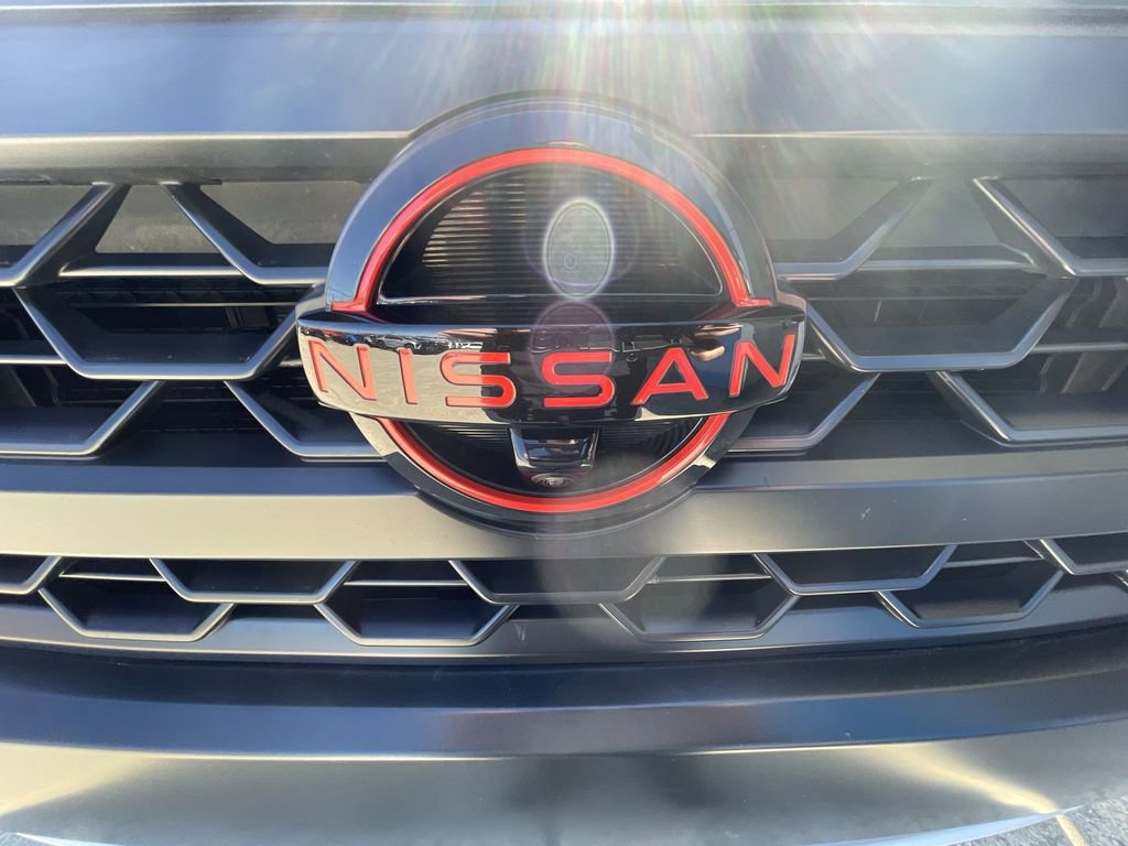 Used 2025 Nissan Frontier PRO-4X w/ Pro Convenience Package image 29