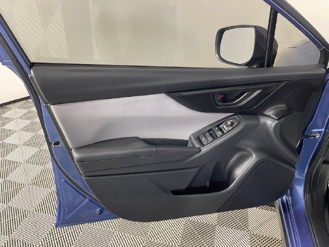 Used 2019 Subaru Crosstrek 2.0i Premium w/ Eyesight System AWD/4WD image 16