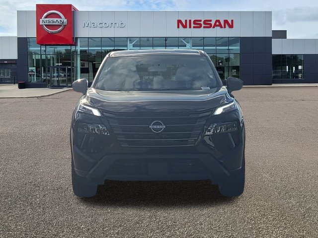 New 2027 Nissan Rogue SV AWD/4WD image 2