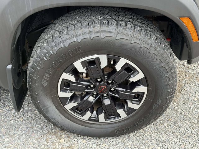 Used 2023 Nissan Frontier PRO-4X w/ Pro Convenience Package AWD/4WD image 7