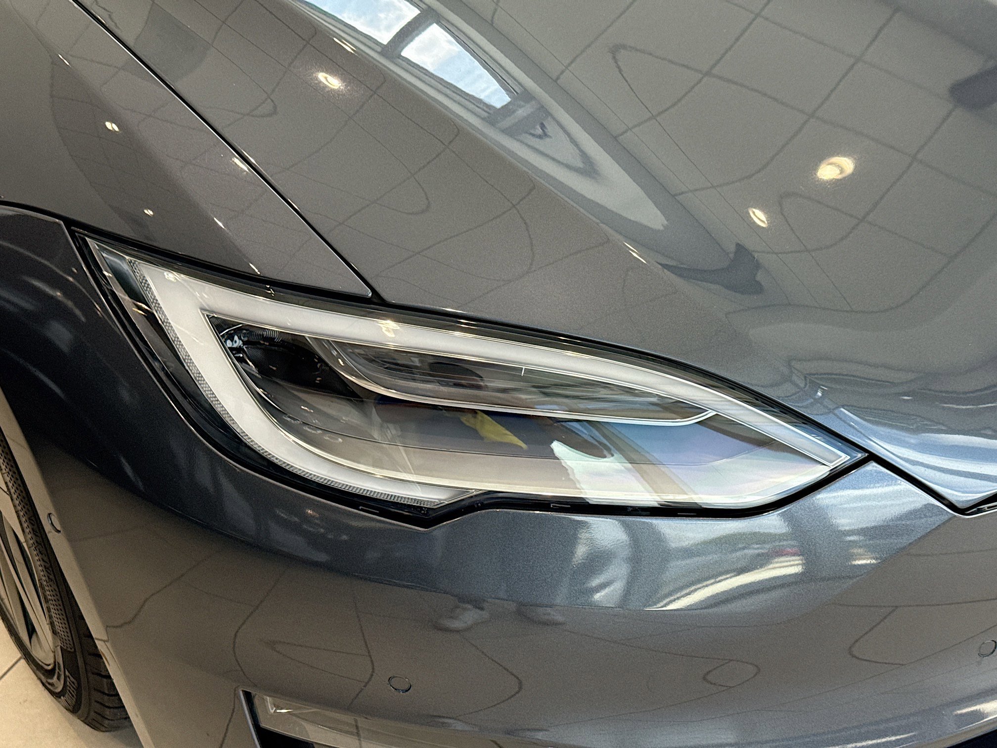 Used 2022 Tesla Model S Plaid image 33