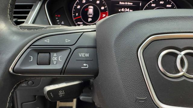 Used 2020 Audi SQ5 Premium Plus image 28