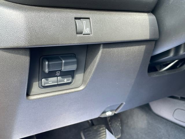Used 2023 Chevrolet Colorado Z71 w/ Z71 Convenience Package 2 image 64