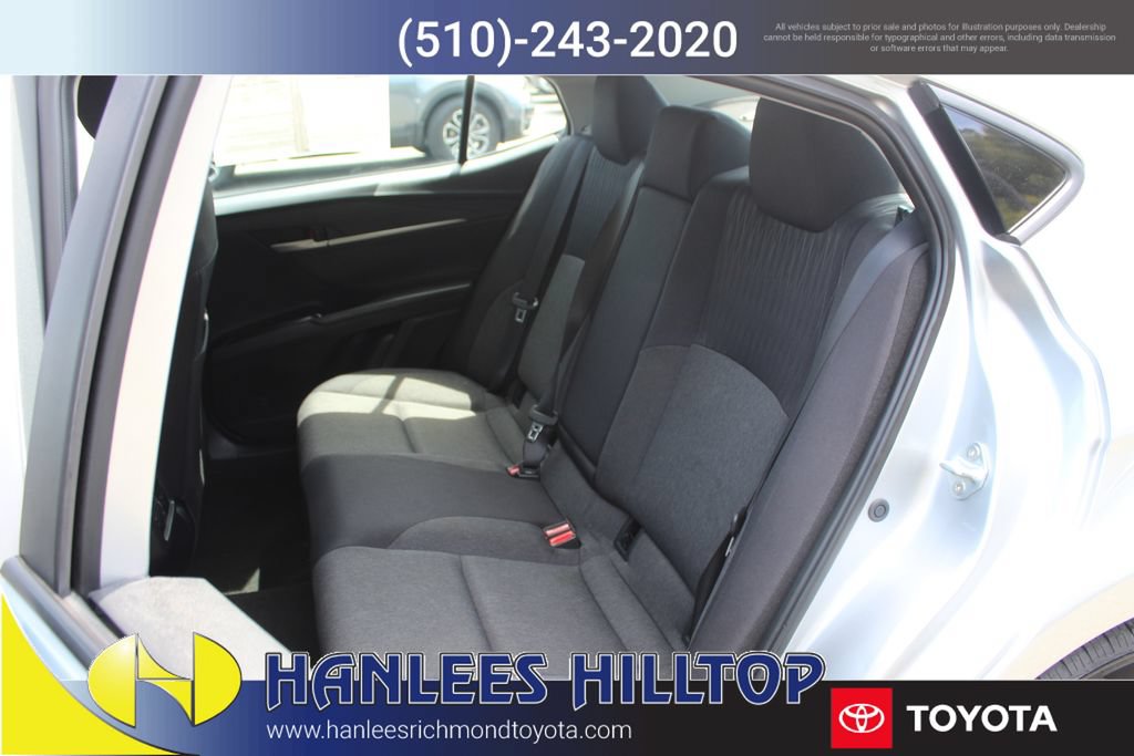 Used 2025 Toyota Camry LE FWD image 12