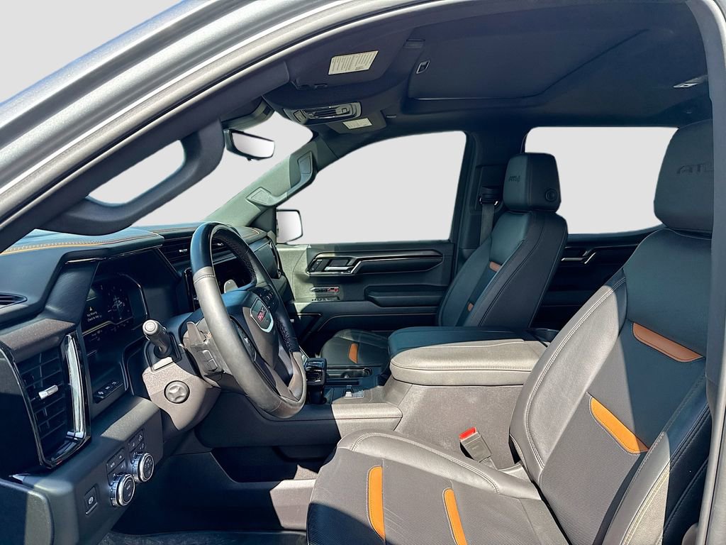 Used 2024 GMC Sierra 1500 AT4 w/ Technology Package image 11