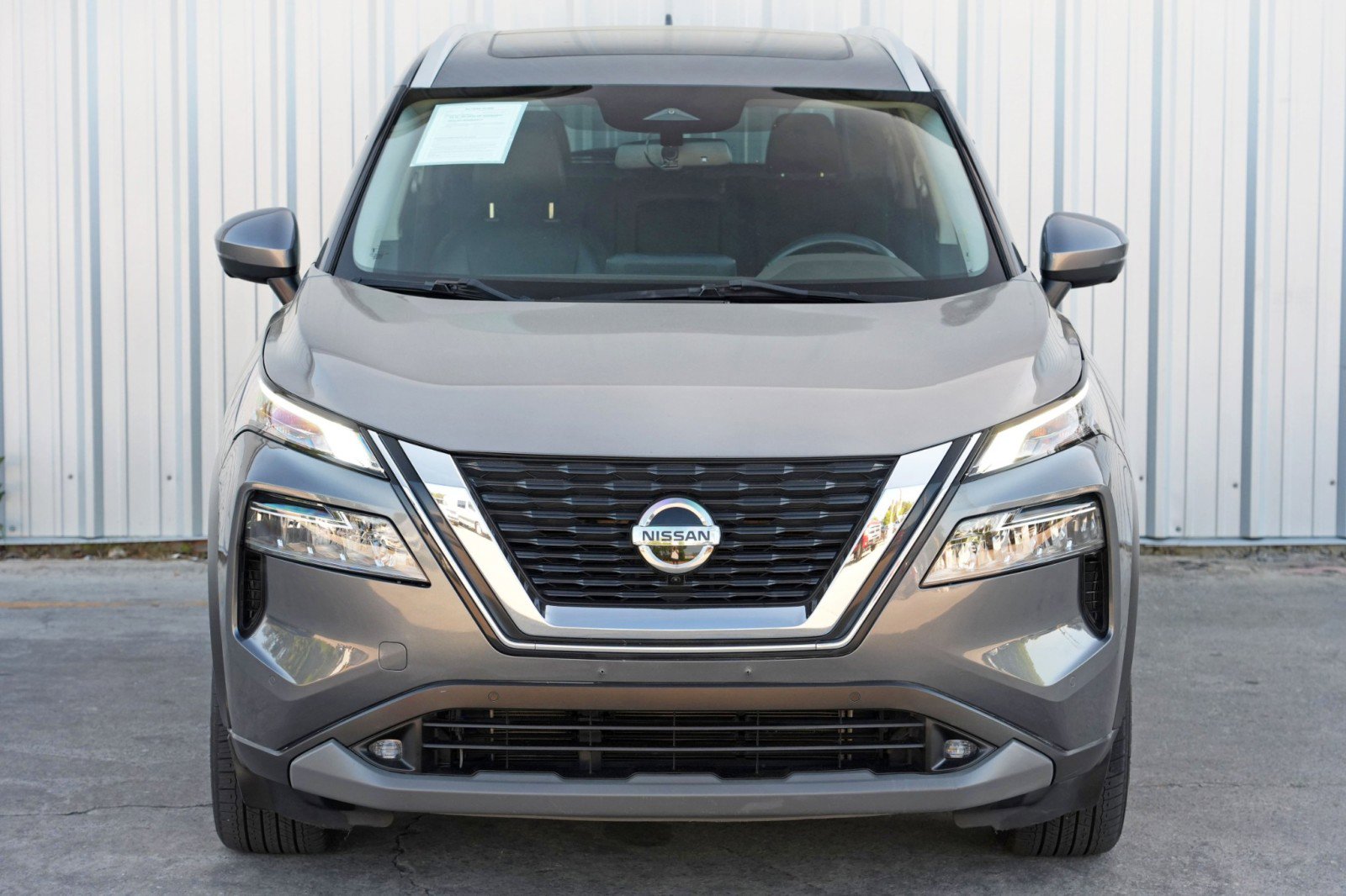 Used 2021 Nissan Rogue SL w/ Premium Package image 44