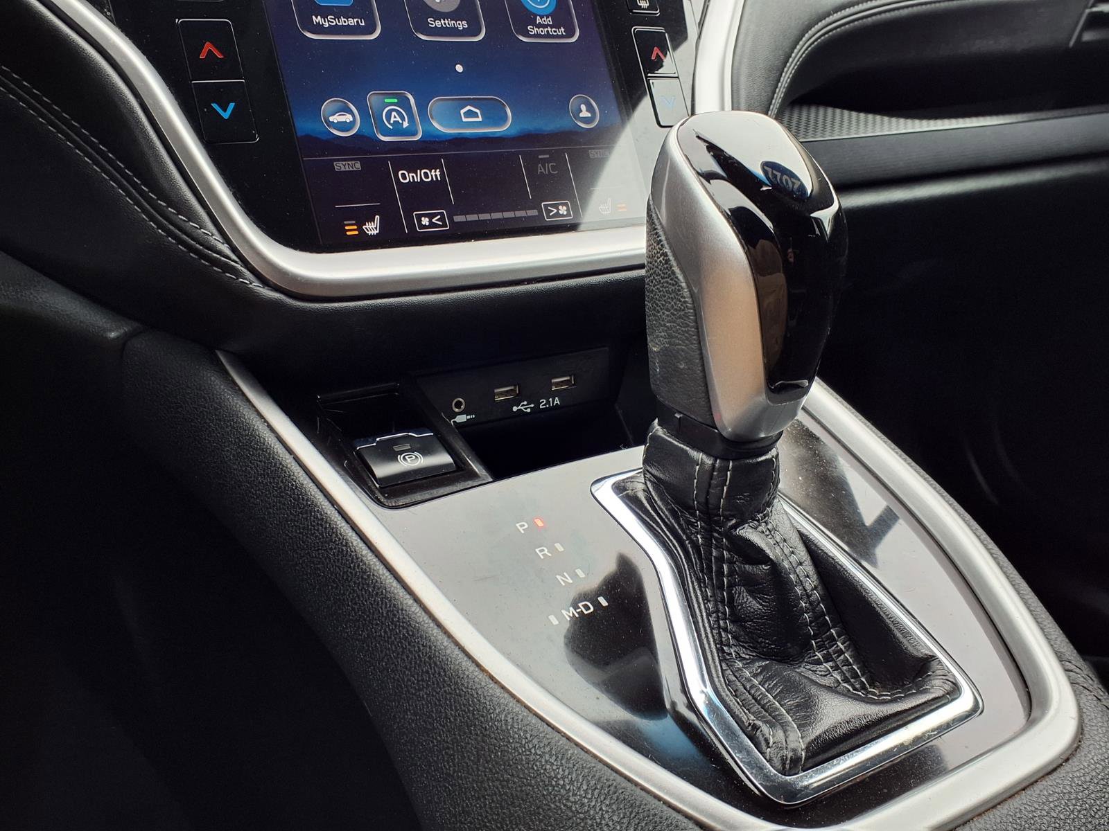 Used 2022 Subaru Outback Premium image 13