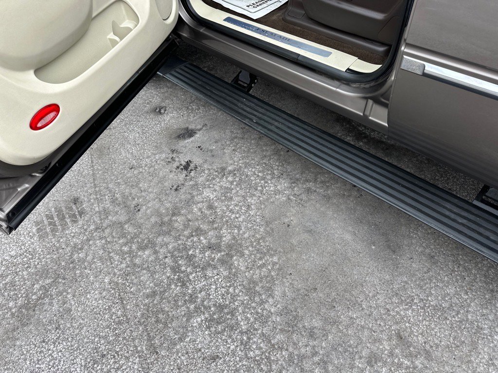 Used 2014 Cadillac Escalade Platinum image 6