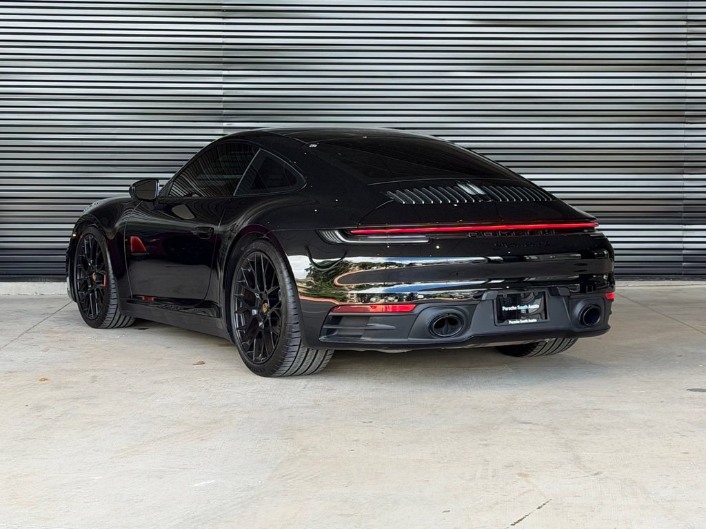 Certified 2024 Porsche 911 Carrera 4S AWD/4WD image 38