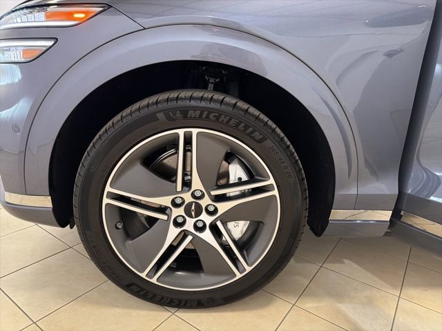 Used 2026 Genesis Electrified GV70 Prestige image 32