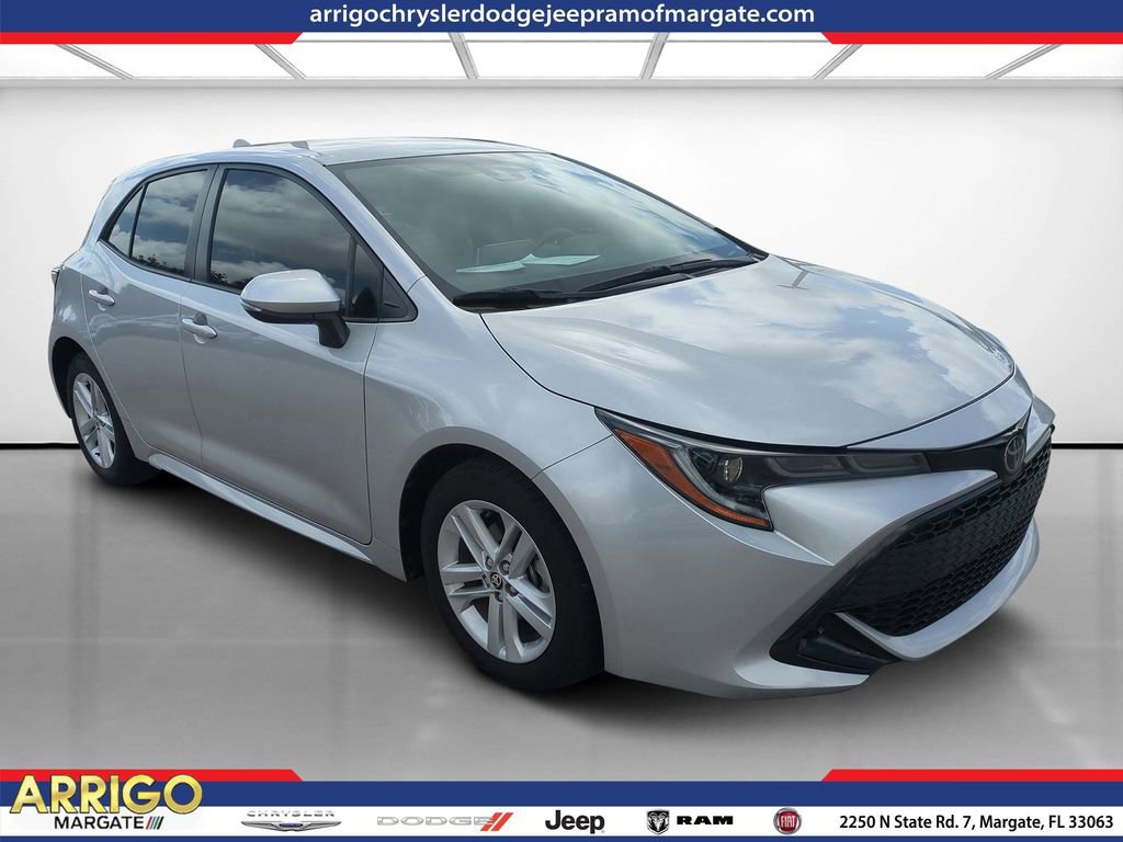 Used 2022 Toyota Corolla SE image 1