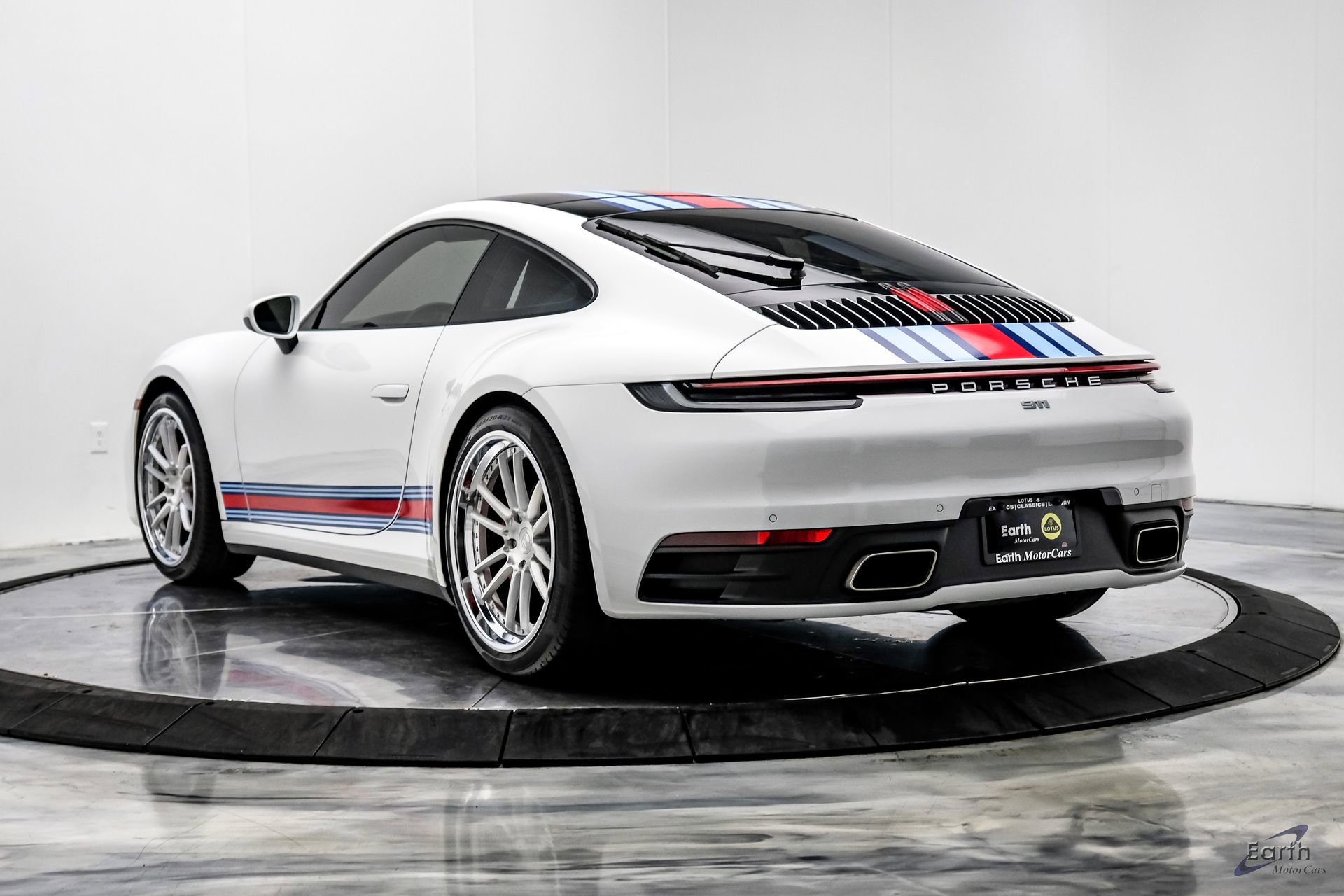 Used 2020 Porsche 911 Carrera RWD image 13