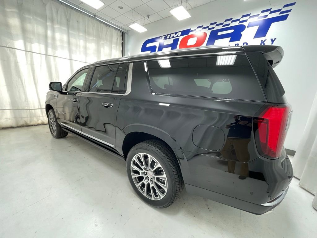 New 2026 GMC Yukon XL Denali w/ Sun & Power Step Package AWD/4WD image 8