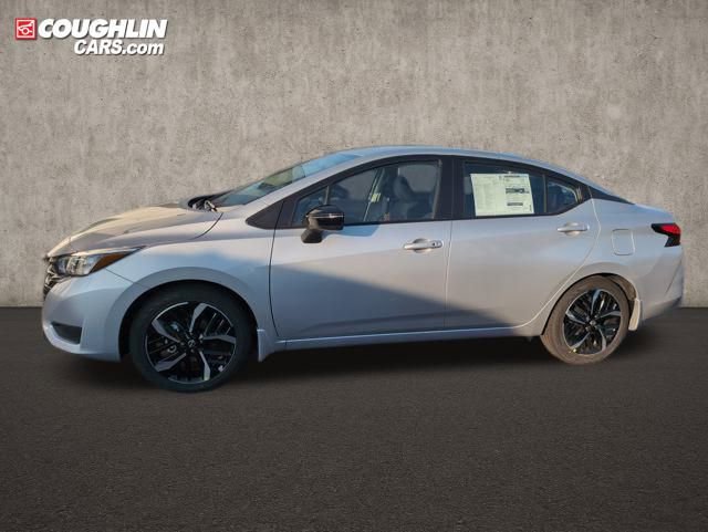 New 2025 Nissan Versa SR w/ Trunk Package image 5