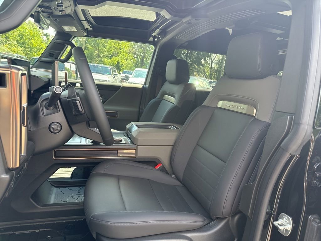 New 2025 GMC Hummer EV 3X AWD/4WD image 10