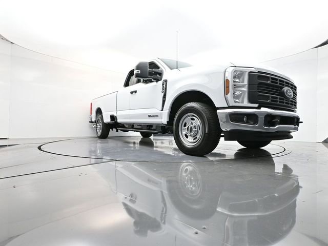 New 2026 Ford F350 XL w/ XL Chrome Package image 26