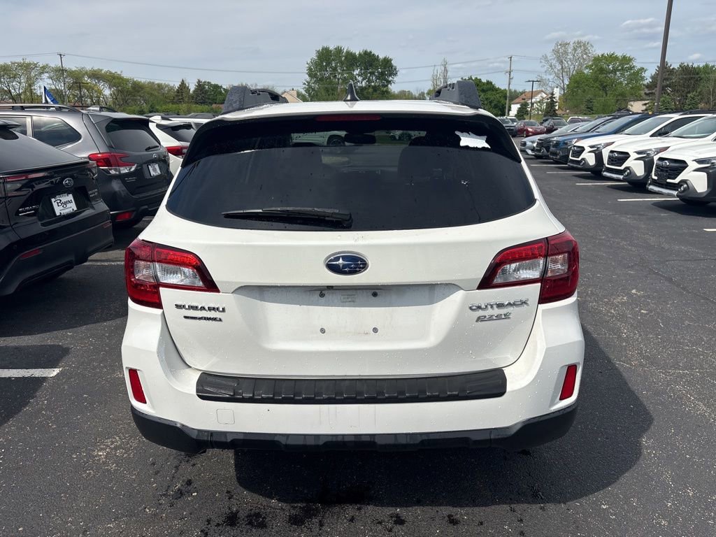 Used 2017 Subaru Outback 2.5i Limited w/ Popular Package #5 AWD/4WD image 4