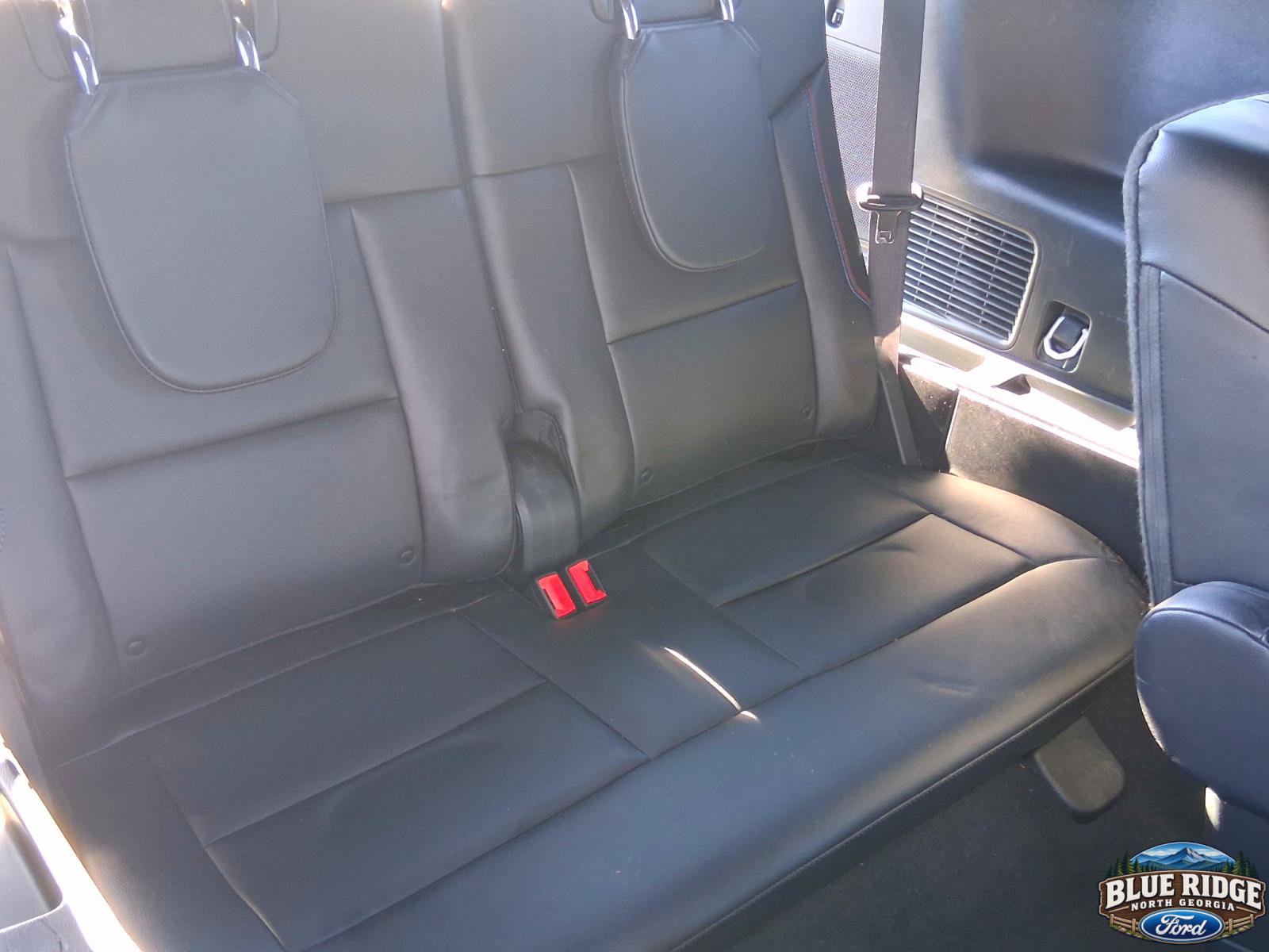 Used 2024 Ford Explorer ST w/ Equipment Group 401A AWD/4WD image 14