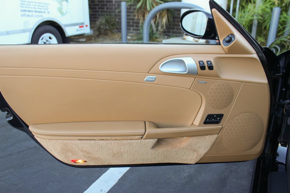 Used 2007 Porsche Cayman S RWD image 32