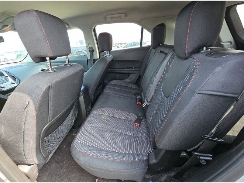 Used 2015 Chevrolet Equinox LT w/ Driver Convenience Package image 12