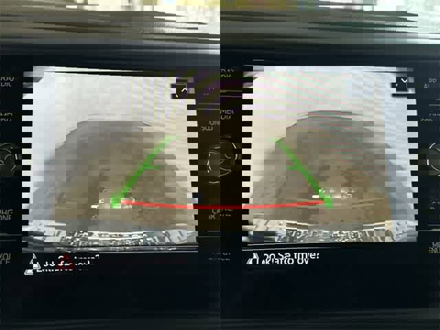 Certified 2023 Volkswagen Taos SE image 13