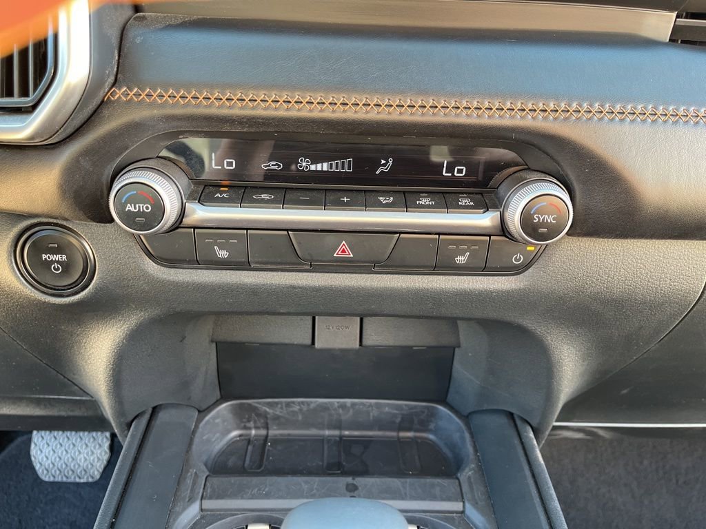 Used 2025 MAZDA CX-50 AWD 2.5 Hybrid w/ Premium Pkg image 13