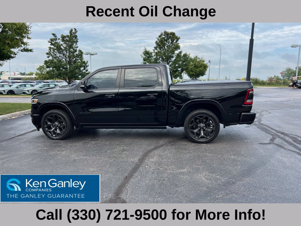Used 2020 RAM 1500 Limited w/ Black Appearance Package AWD/4WD image 8