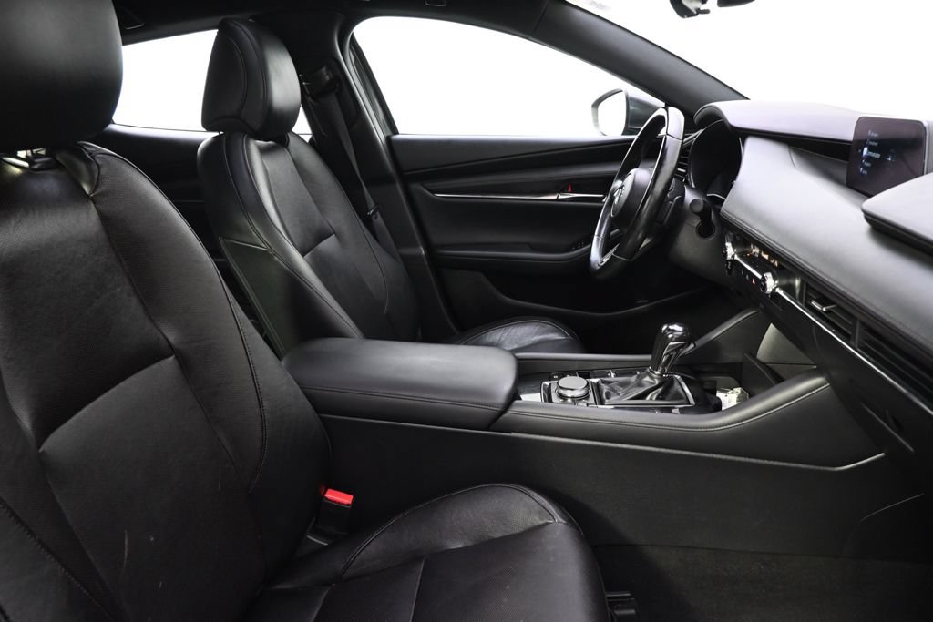 Used 2019 MAZDA MAZDA3 AWD Hatchback w/ Premium Pkg image 16